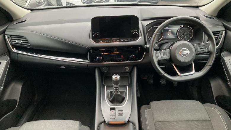 Nissan Qashqai 1.3 DiG-T MH N-Connecta 5dr Petrol Hatchback